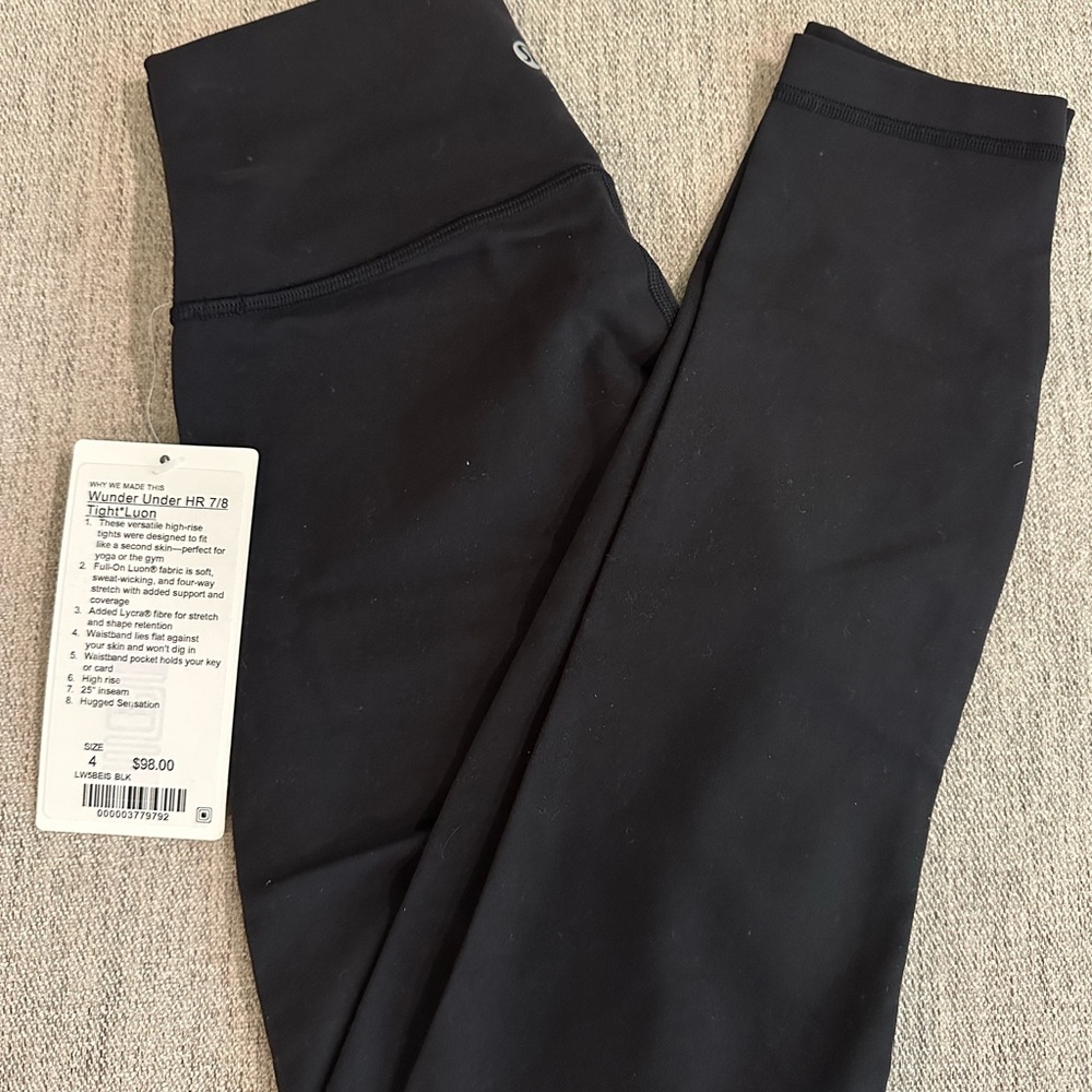Lululemon Black Wunder Under HR 7/8 Tights